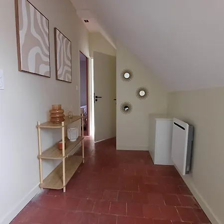 Le Du Monastere Luxe Discret Entre A 5minutes Et Campagne Normande Parking 2 Voitures Сasa de vacaciones